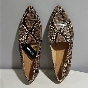 Express Women's Snakeskin Loafers - Brown